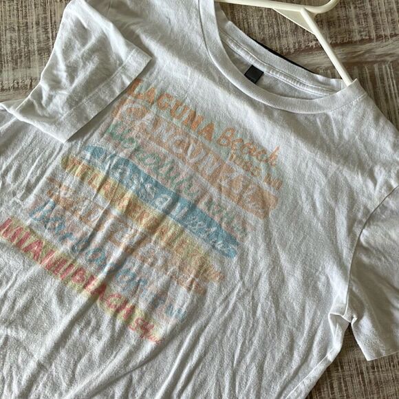 ALYA Women's Beach Tee Shirt - Picture 1 of 10